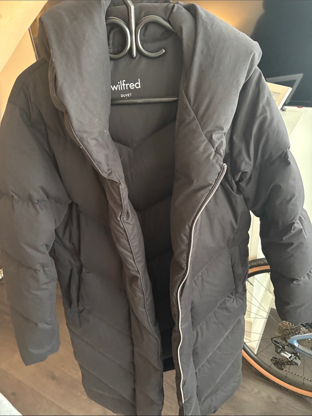 Aritzia Wilfred Duvet puffer long